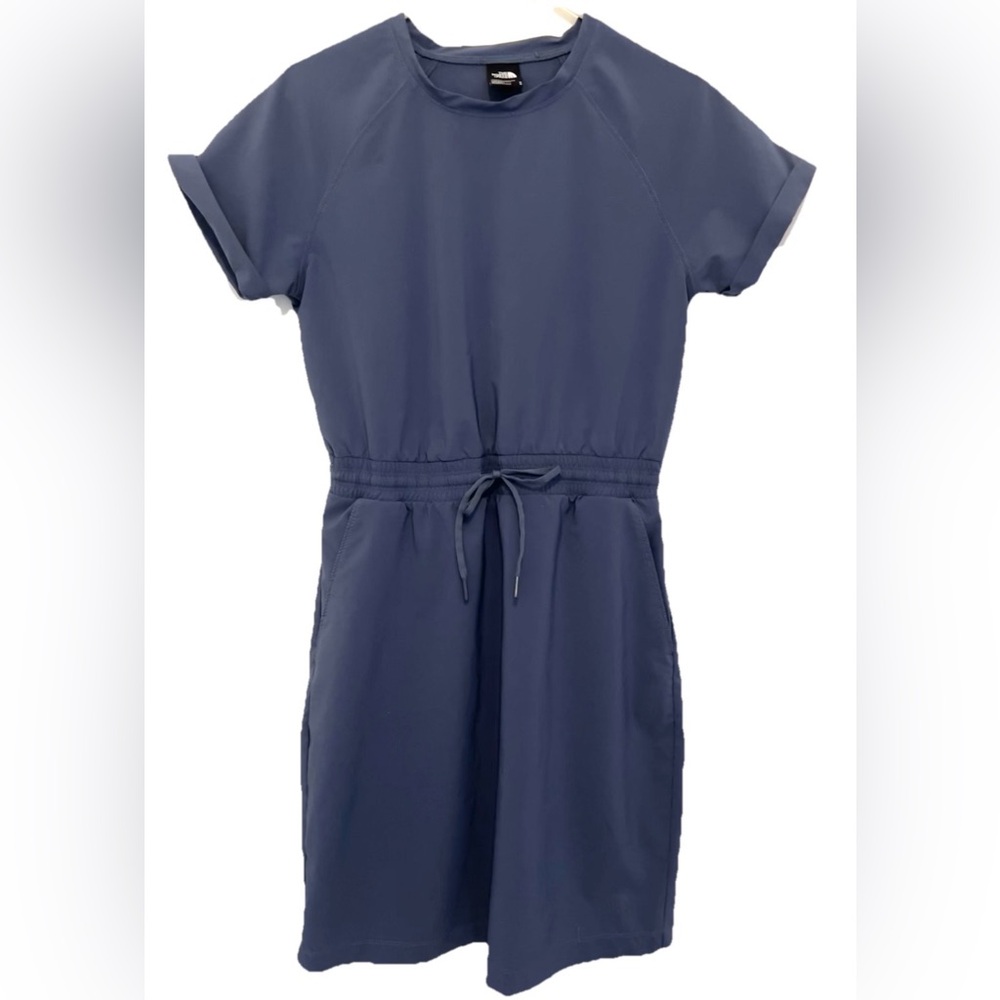 The North Face Navy Short Sleeve Drawstring Waist hiking Dress